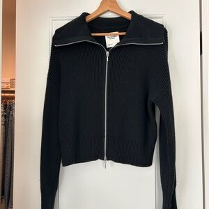 Abercrombie & Fitch Zip Sweater